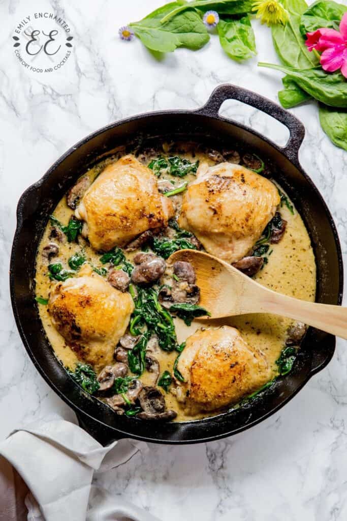 Keto Chicken Florentine Recipe in a Skillet