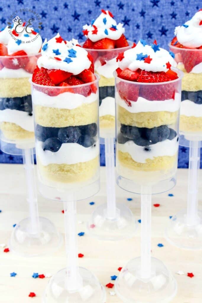 4th of July Push Pops Dessert with Fruit