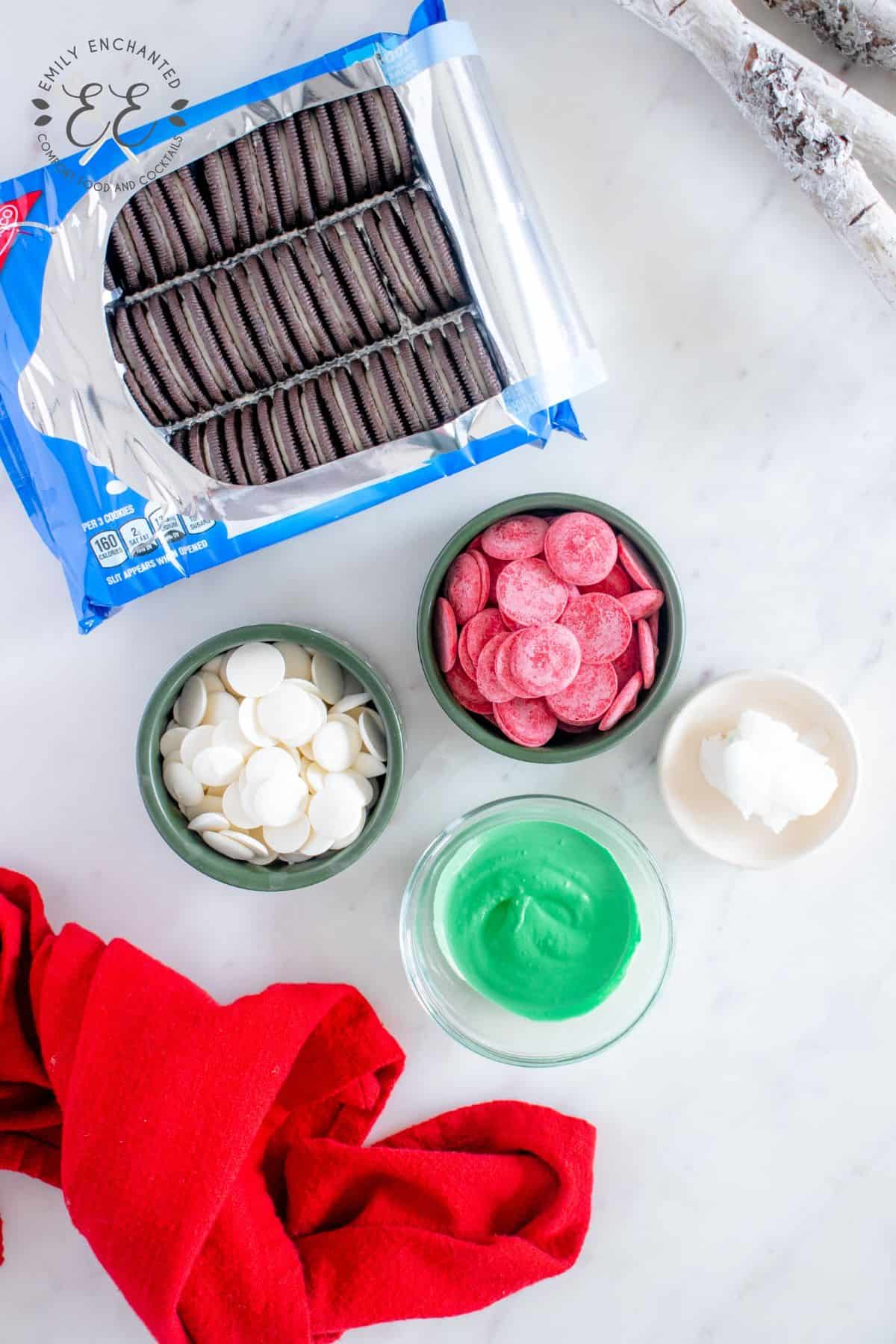 Christmas Chocolate Covered Oreos Ingredients