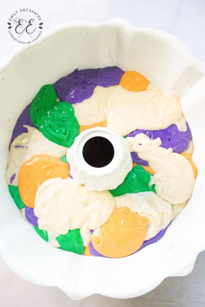 Mardi Gras Cake