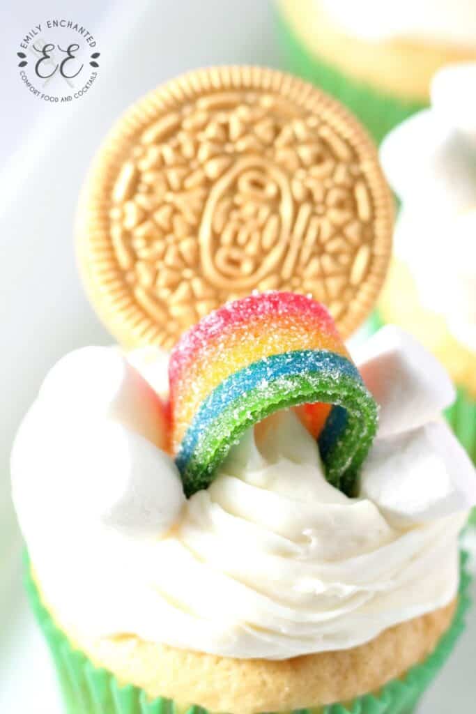 St. Patrick's Day Rainbow Cupcakes Recipe