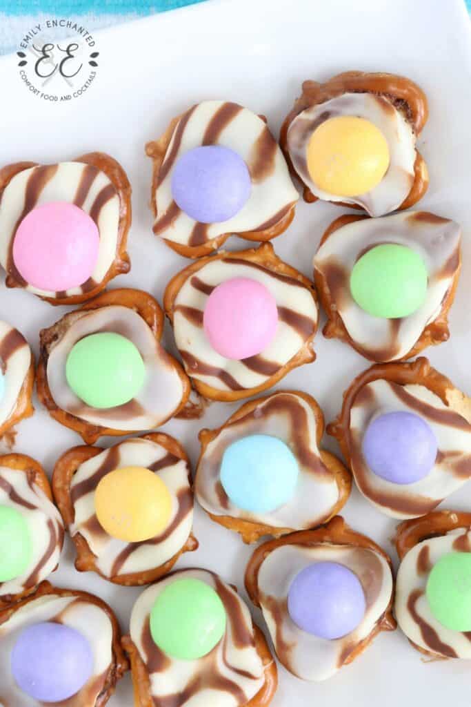 Easter Chocolate Pretzel Bites Recipe