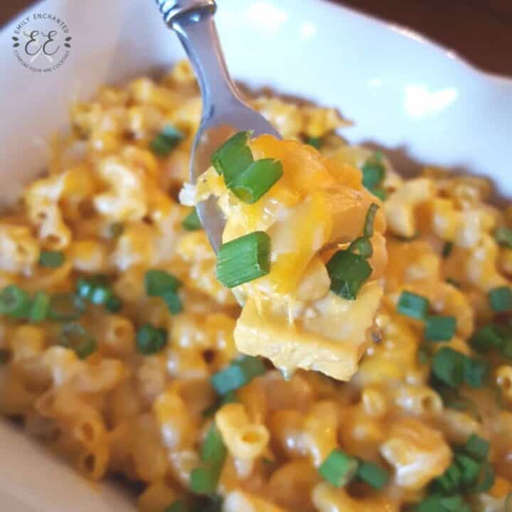 Buffalo Chicken Mac and Cheese