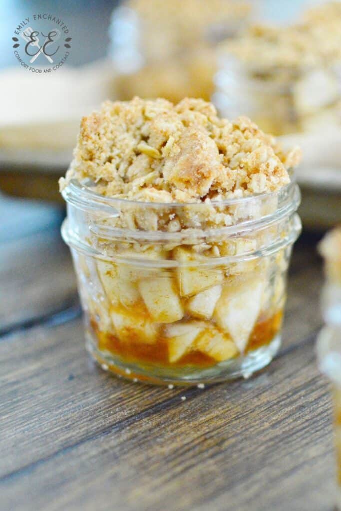 Mini Apple Crisp Recipe in a Jar