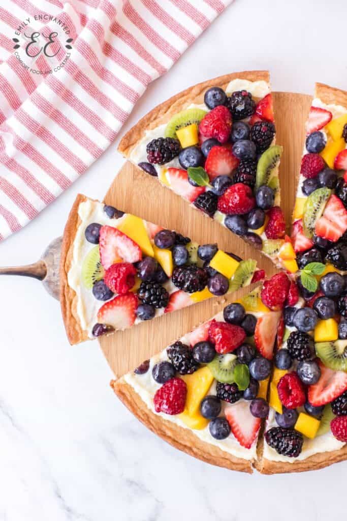 Sweet Fruit Dessert Recipe with Sugar Cookie Crust