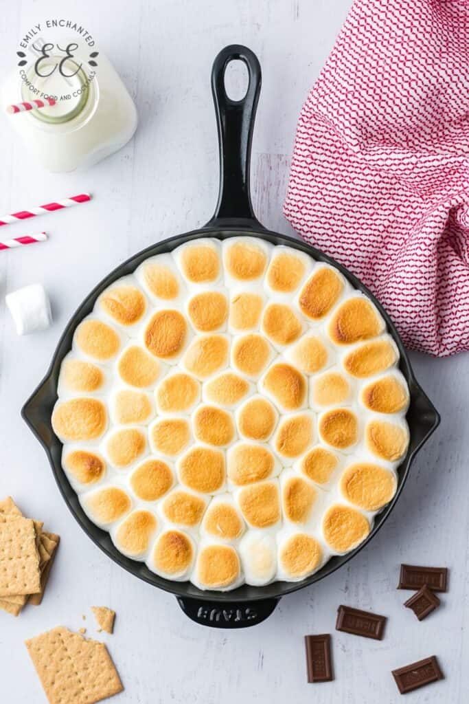 Toasted S'mores Dip Recipe with Graham Crackers