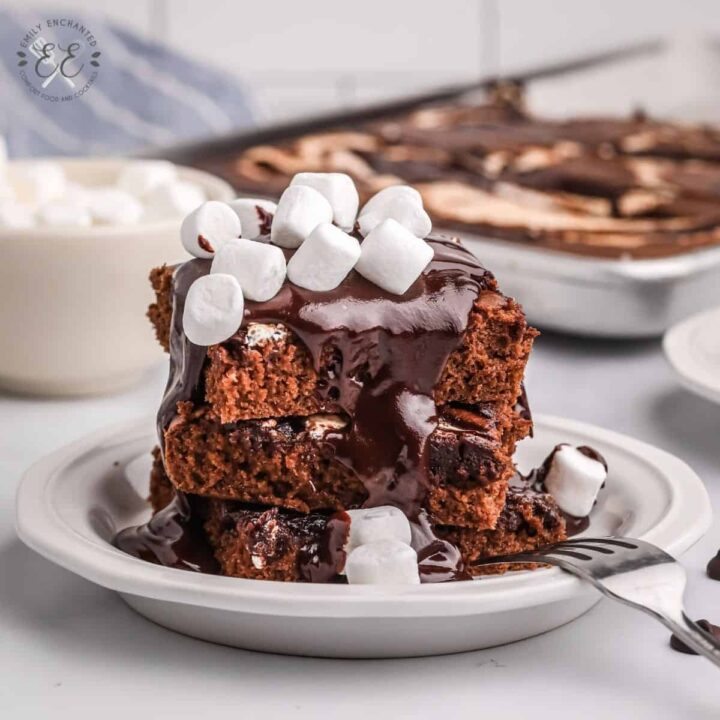 Hot Chocolate Sheet Pan Pancakes