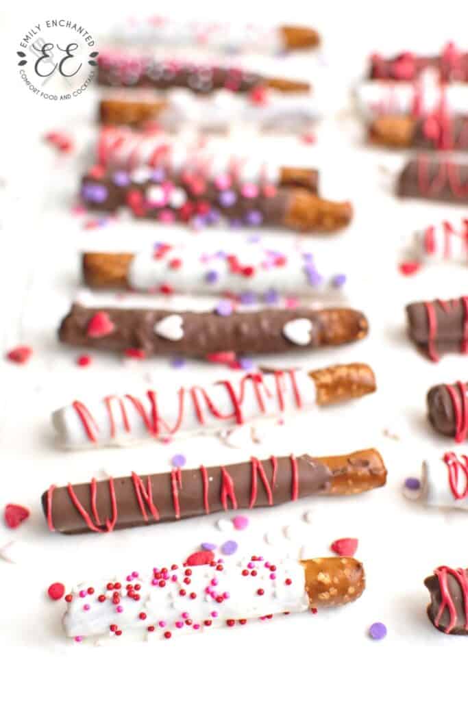 Valentine's Day Chocolate Covered Pretzels