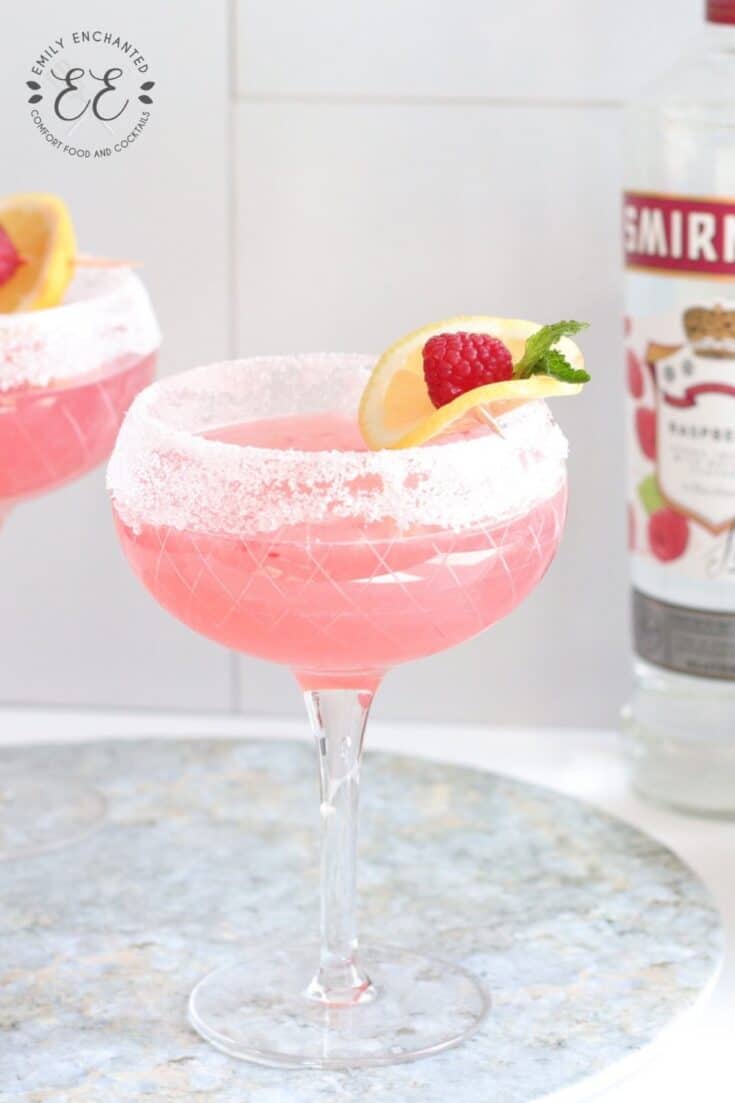 Raspberry Lemon Drop (Raspberry Vodka Cocktail with Lemonade)