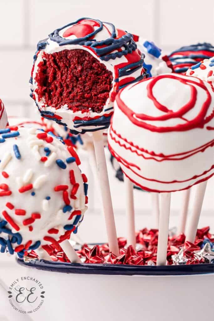 4th of July Cake Pops 4th of July Cake Pops