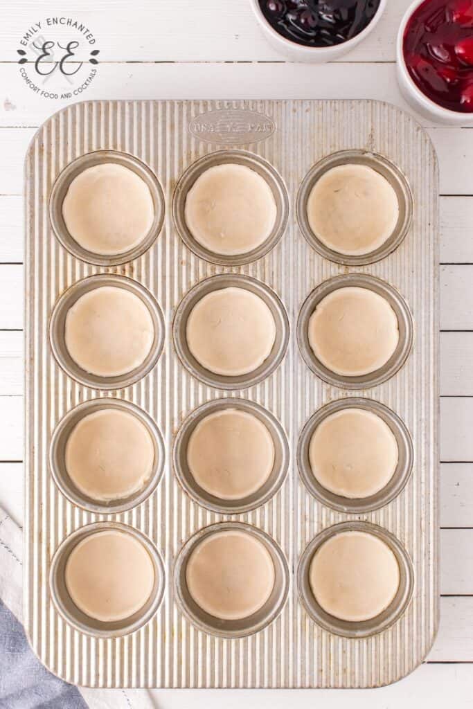 Mini pie crusts Mini pie crusts in muffin pan