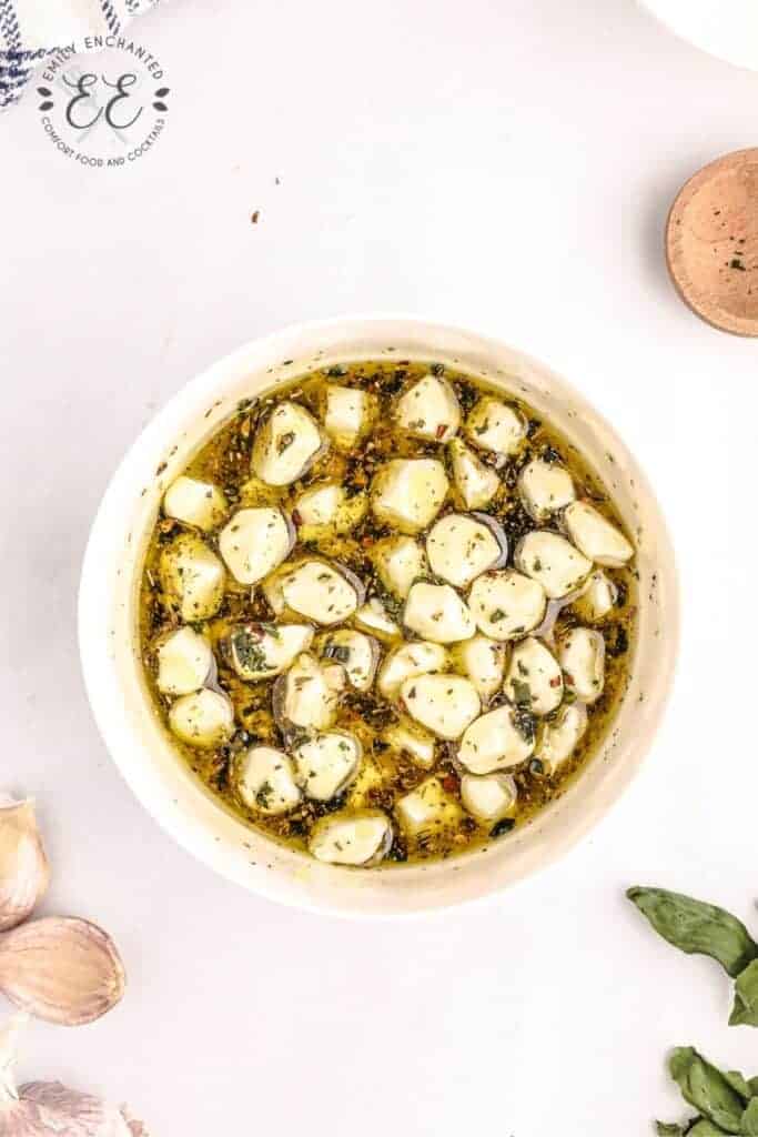 Mozzarella Balls Marinated in Olive Oil