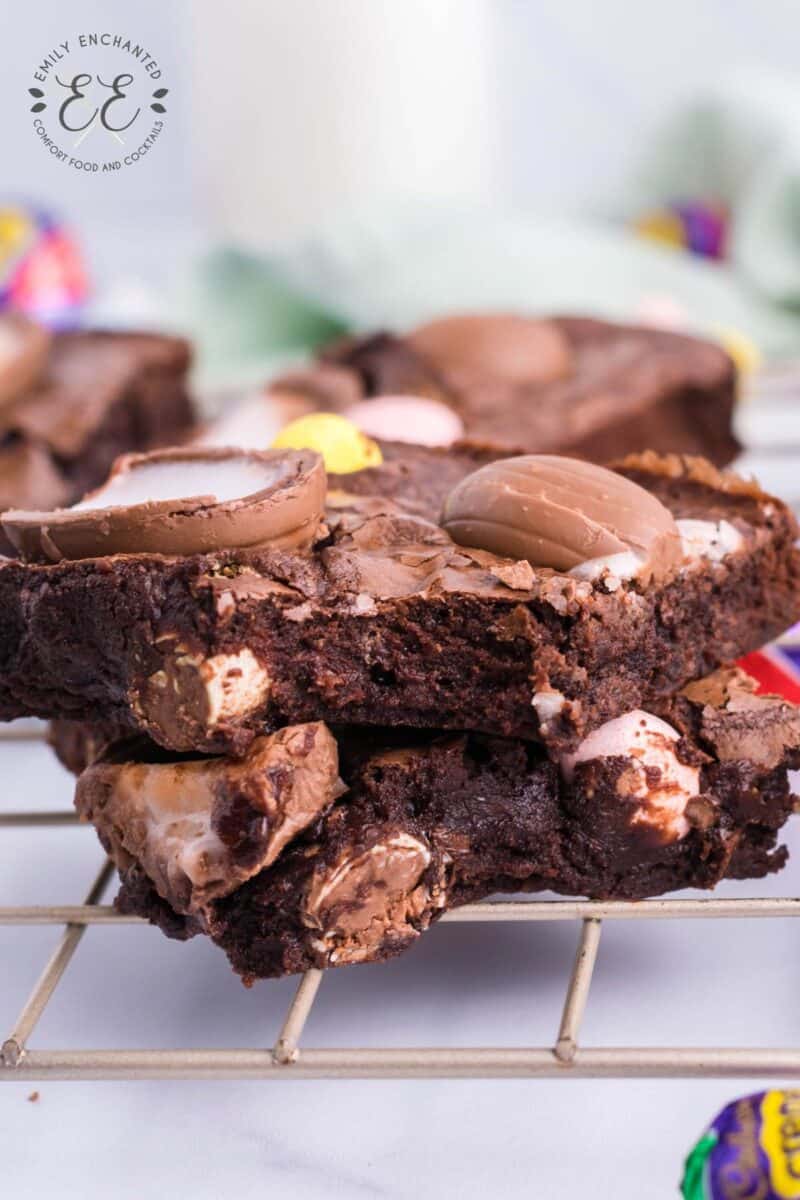 best-cadbury-creme-egg-brownies-perfect-for-easter