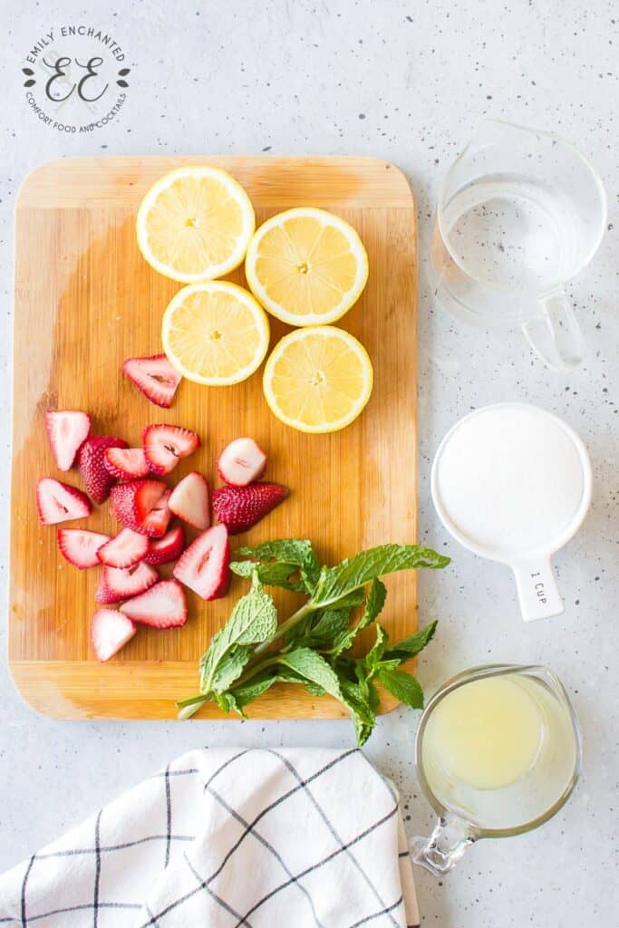 Mint Strawberry Lemonade Ingredients